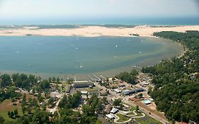 Silver Sands Hotel & Resort